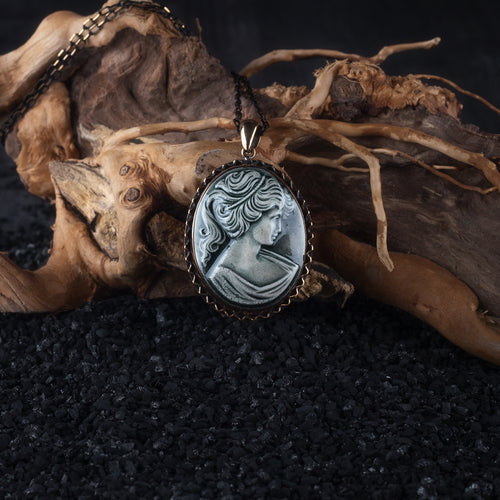 Hellegance – Hellenistic Cameo Necklace