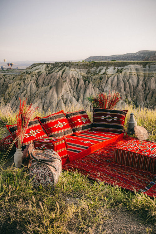 Nomads Flow Floor Cushion Set